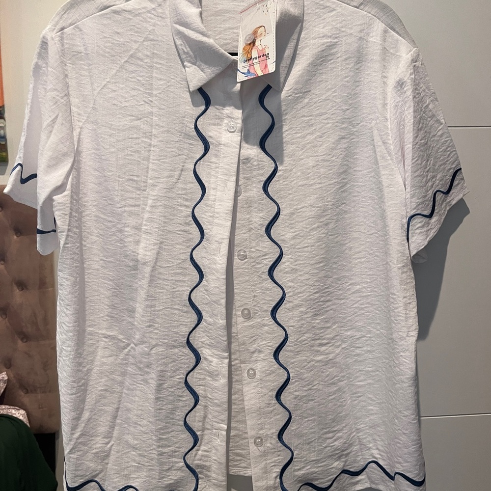 White and Blue Men's Shirt
